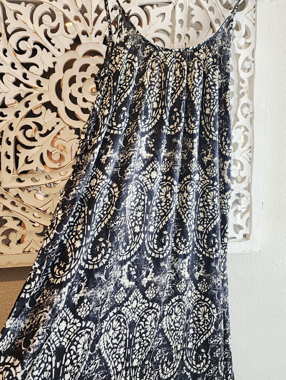 TYSA PAISLEY PRINT MAXI DRESS ADJUSTABLE STRAPS IN BLACK & WHITE Size SMALL - Picture 7 of 16